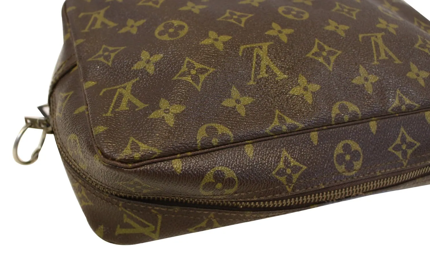 LOUIS VUITTON Monogram Canvas Trousse Toilette 28 Clutch