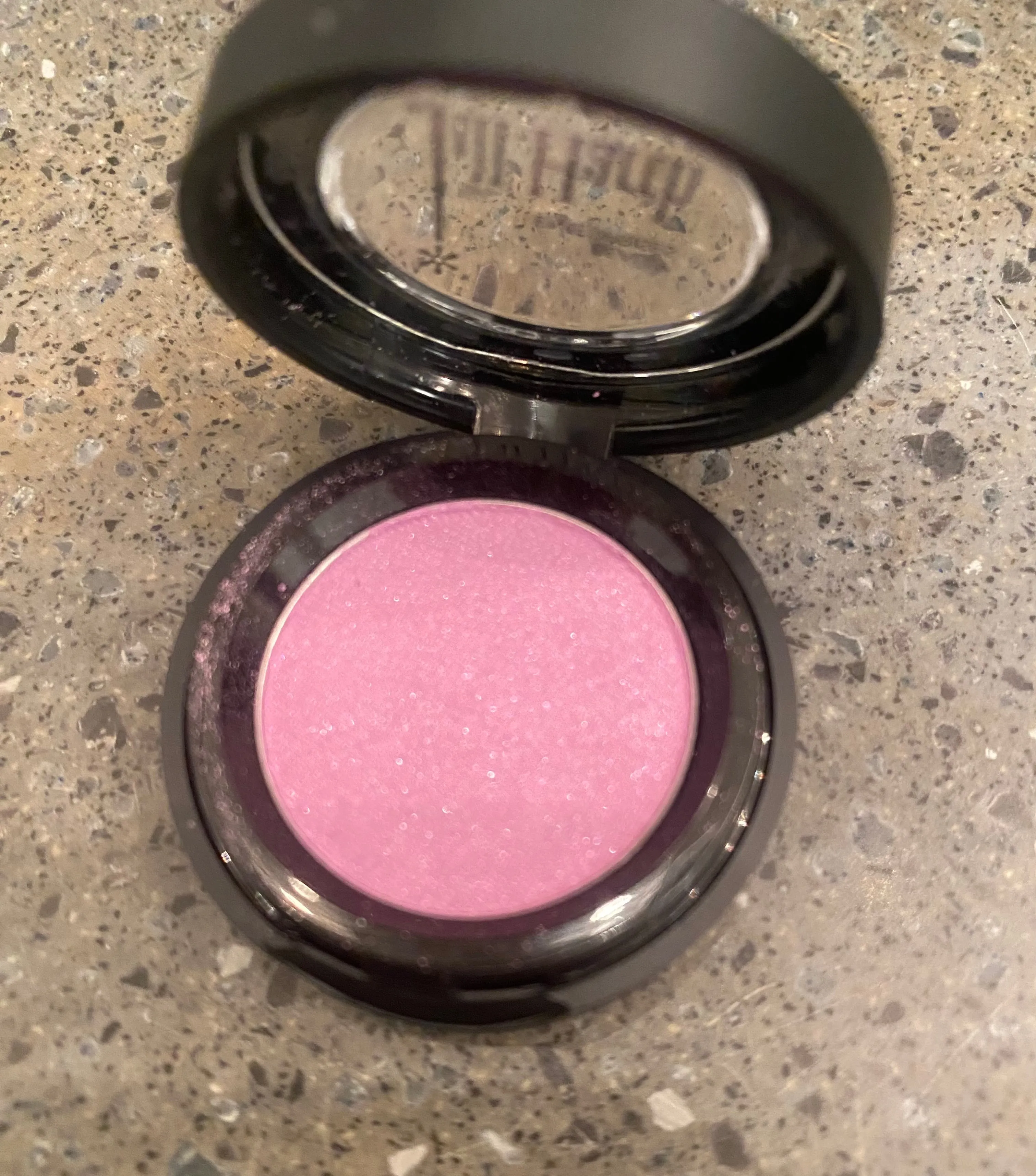 Magnetic Eye Shadow Compact