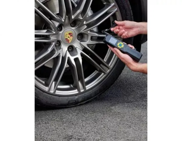 Michelin Mini Rechargeable Inflator