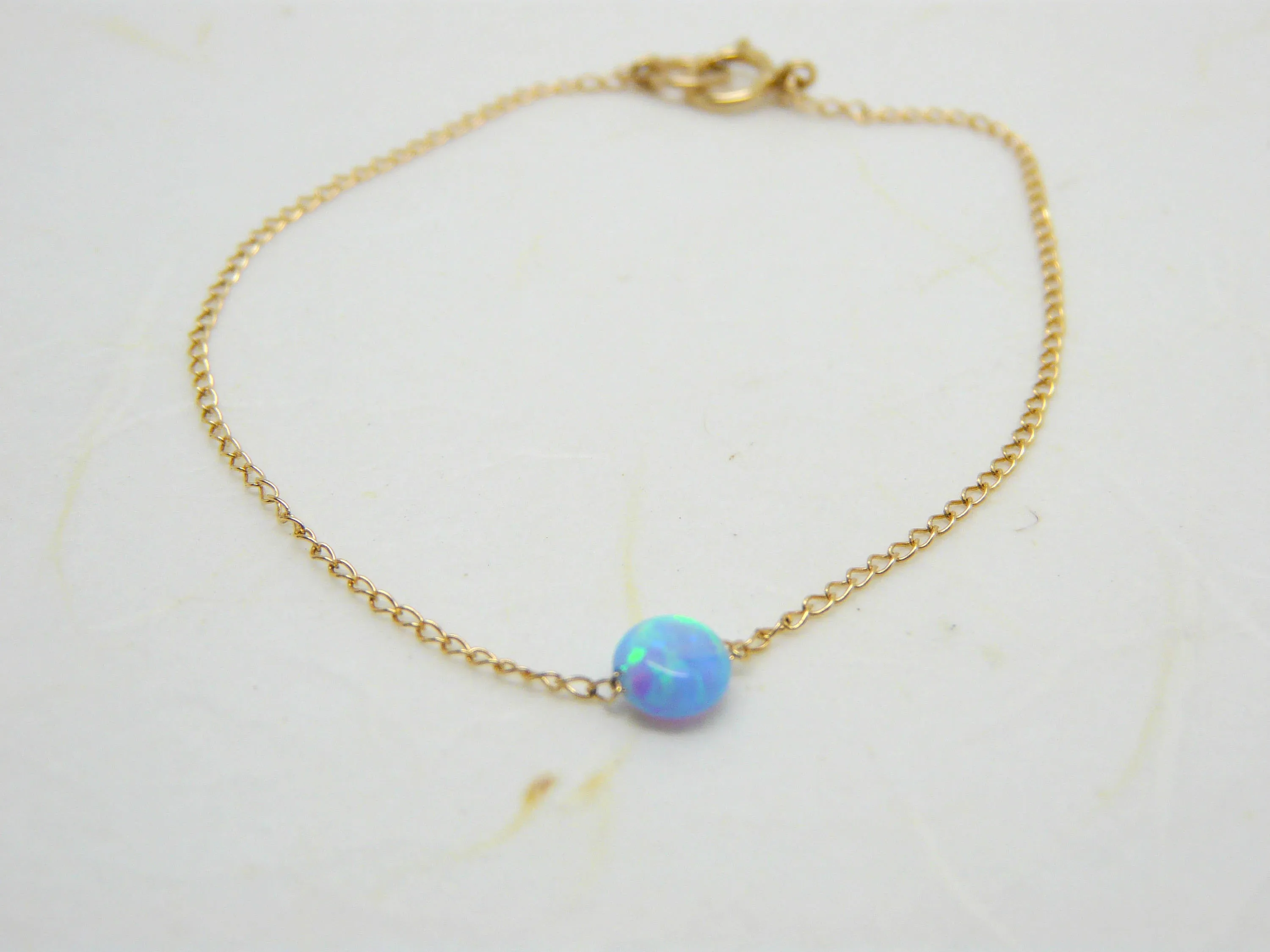 Minimalist Opal Dot Bracelet – Elegant & Timeless