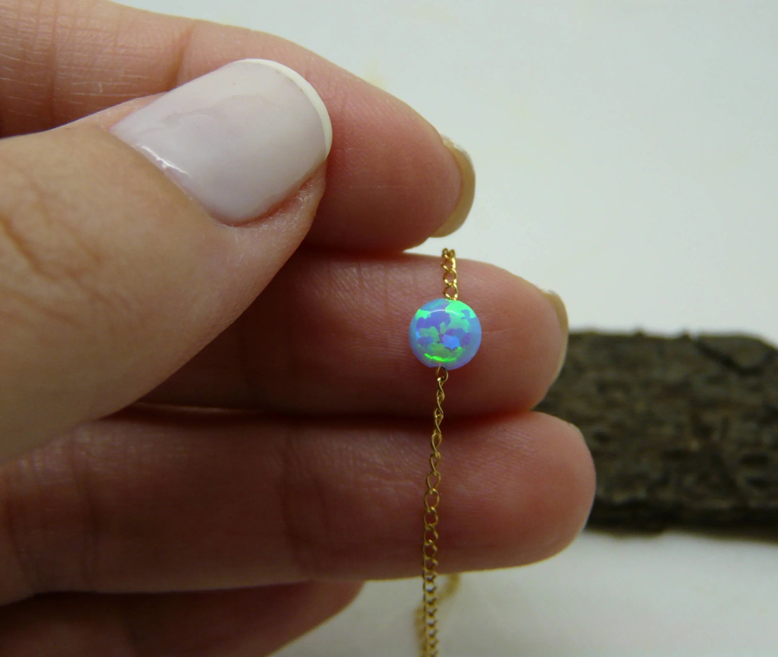 Minimalist Opal Dot Bracelet – Elegant & Timeless