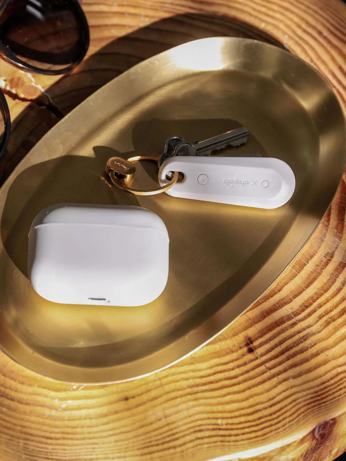Orbitkey x Chipolo Tracker Stone Grey