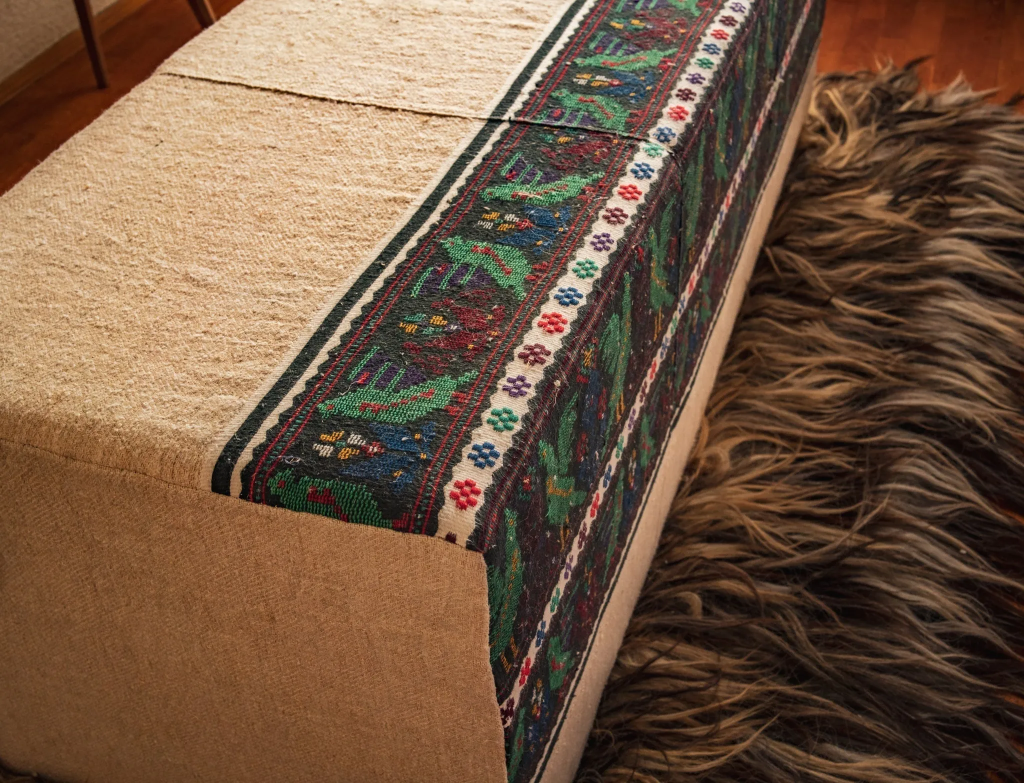 Ottoman: Rare Antique Hungarian handwoven hemp cloth - F15