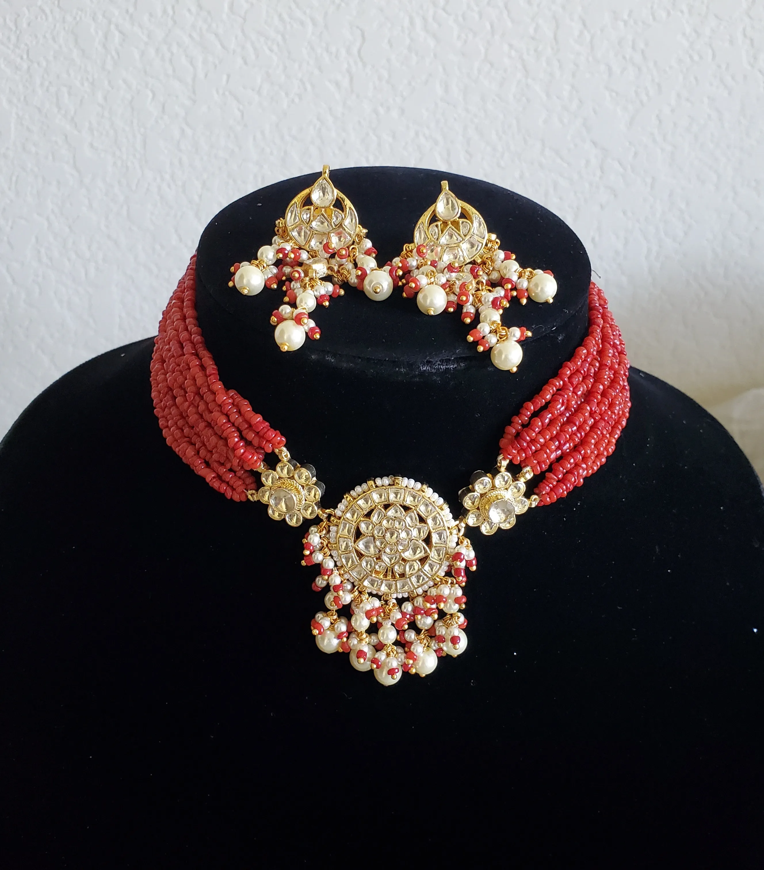 Pachi Kundan Coral Beads Choker GG72