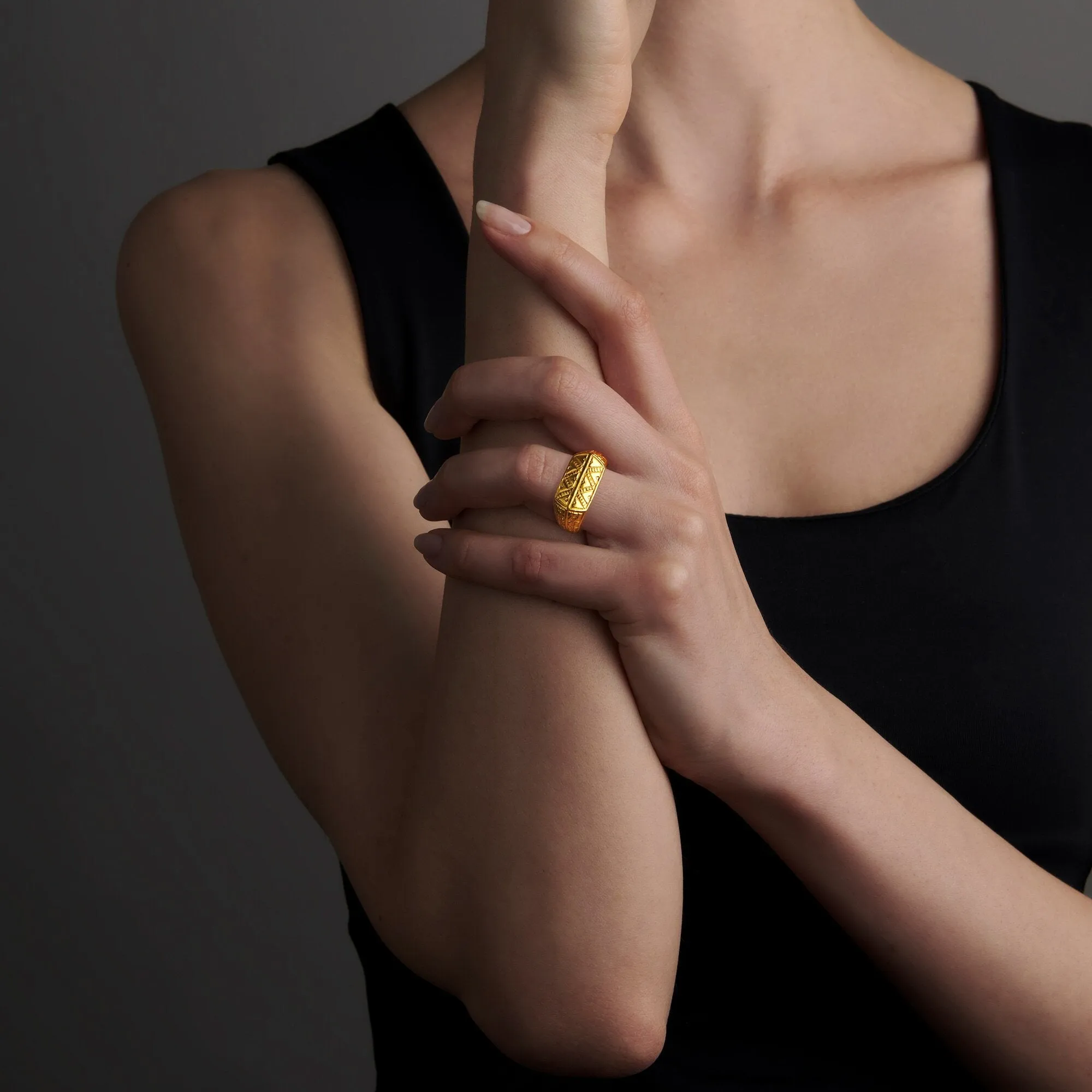 Palmette Ring
