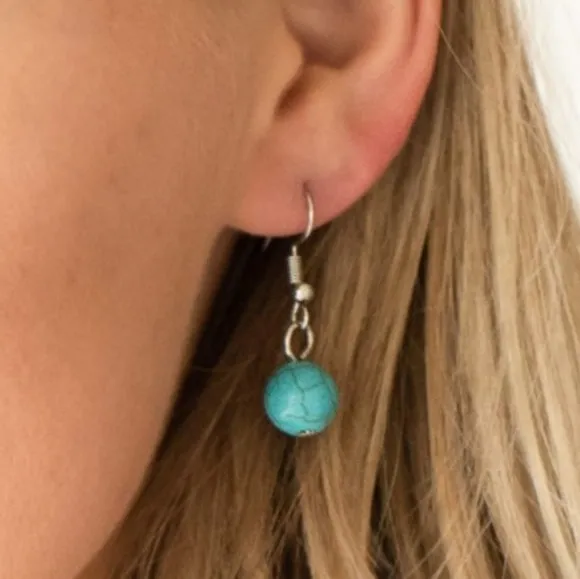 Paparazzi - Full Frontier -  Long Turquoise Blue Necklace