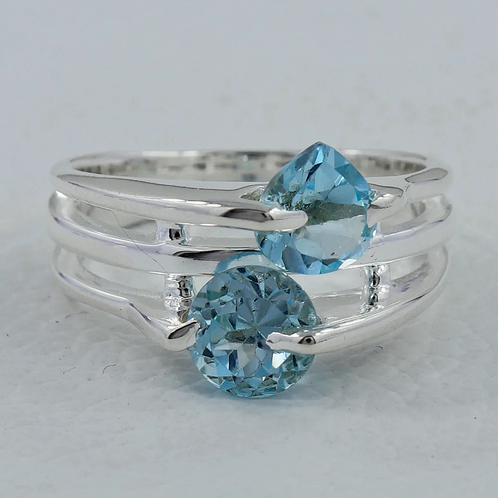 Peridot Designer Silver Ring