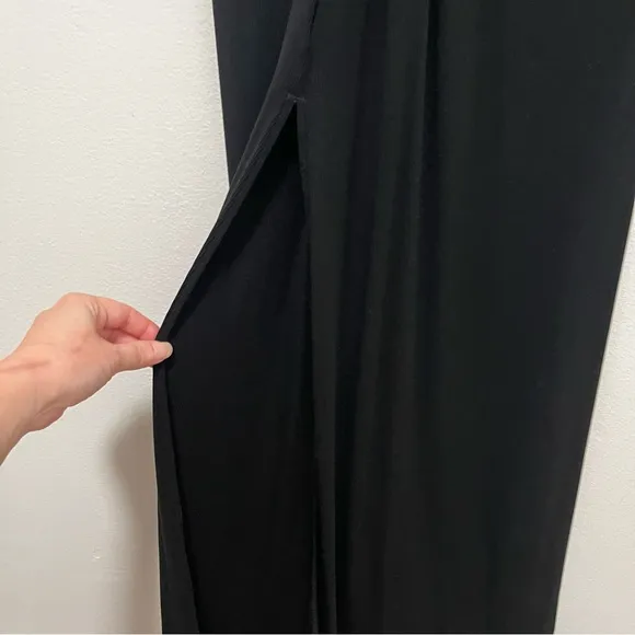 Popilush Built-In Shapewear Deep V-Neck Twist Split Maxi Dress in Black
