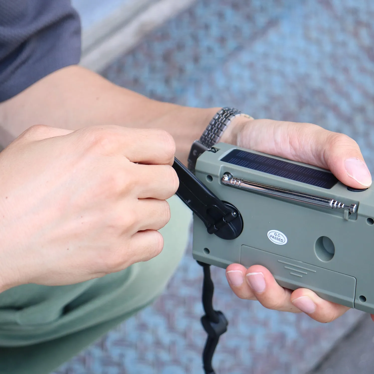 RELAX | リラックス　EMERGENCY DIGITAL RADIO