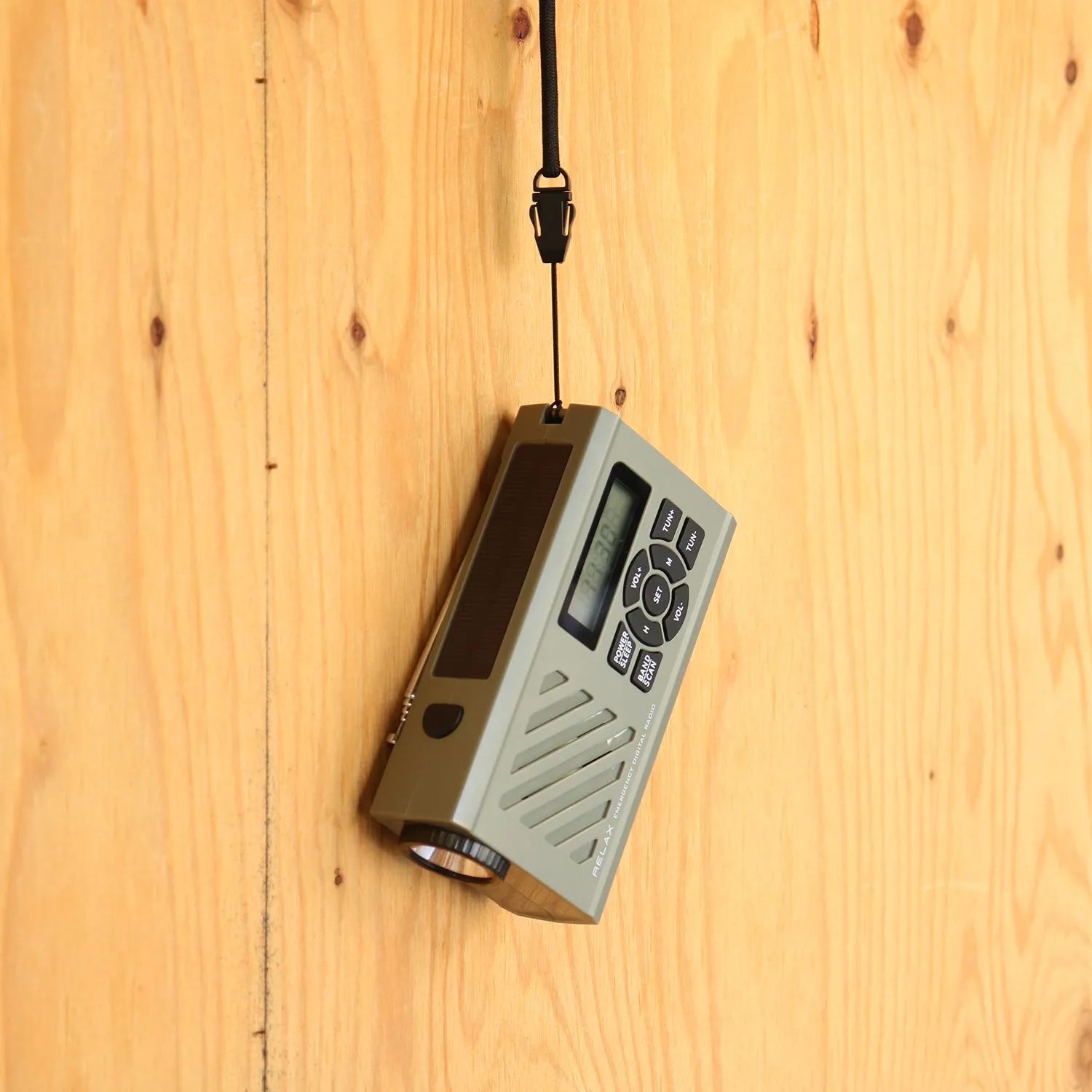 RELAX | リラックス　EMERGENCY DIGITAL RADIO