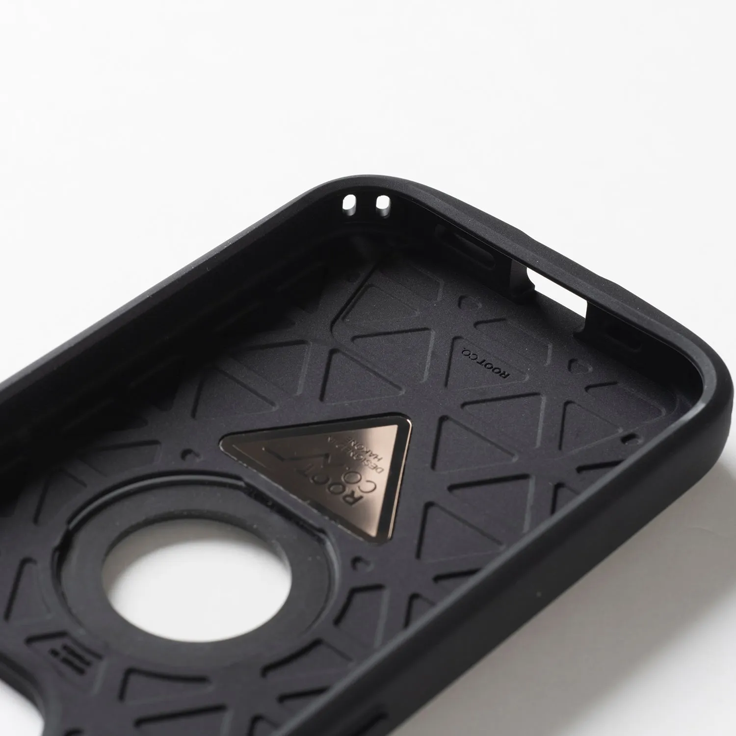 ROOT CO. | ルート　[iPhone15ProMax専用]GRAVITY Shock Resist Case Pro.
