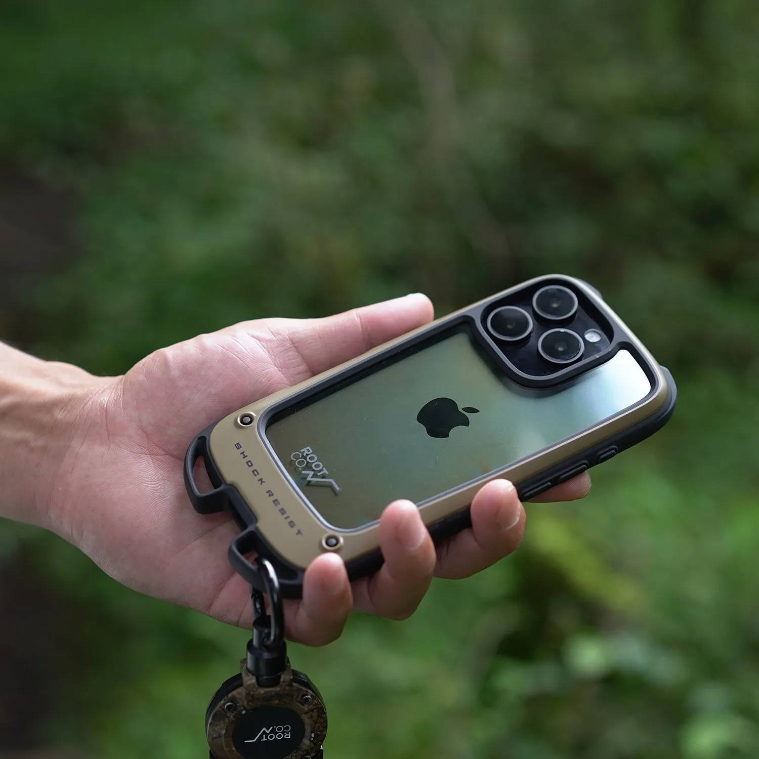 ROOT CO. | ルート　[iPhone16Pro専用]GRAVITY Shock Resist Case  Hold.