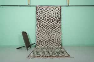 Runner Moroccan Rug 4.3 X 10.3 FT – Elegant Handwoven Design