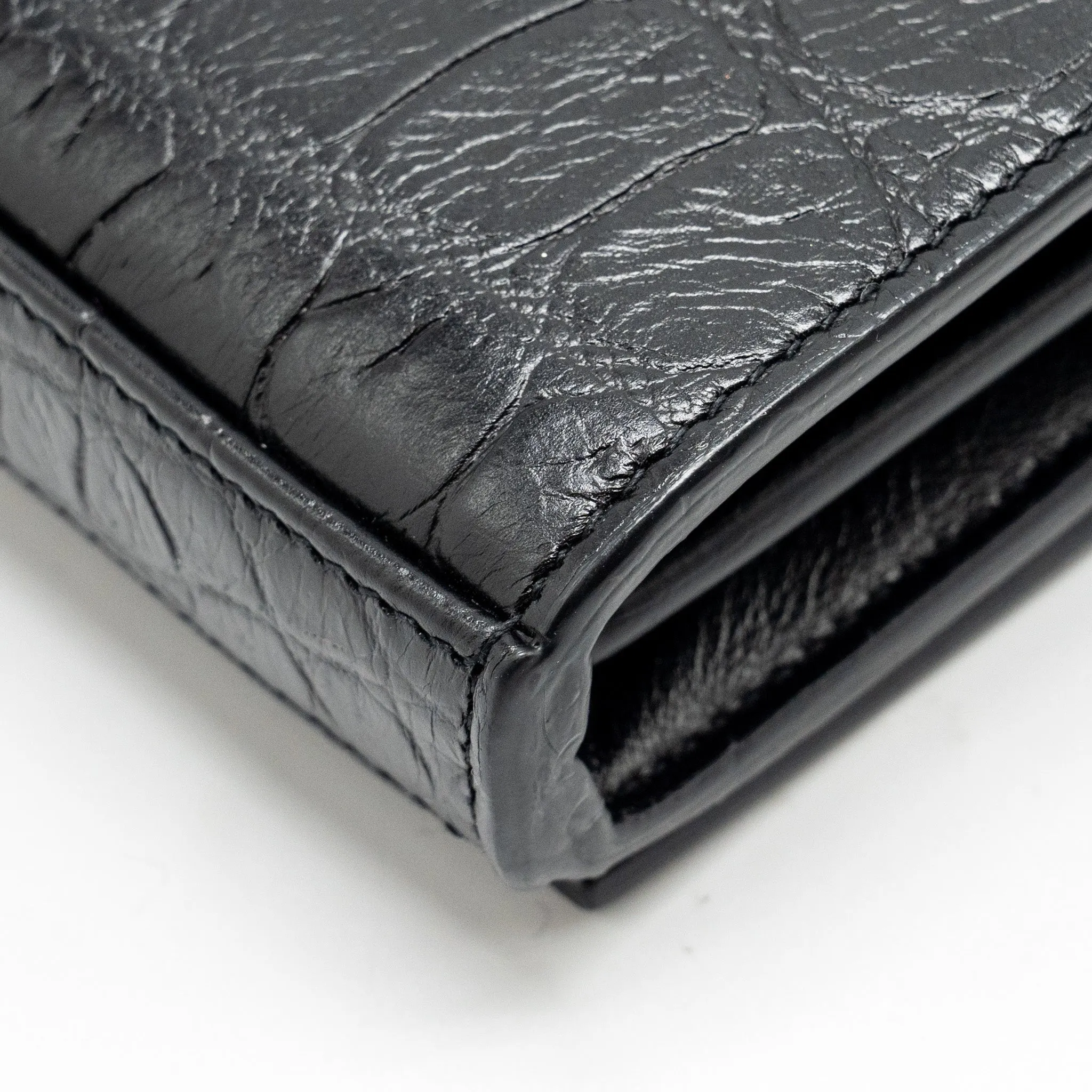 SAINT LAURENT / YSL Classic Chain Wallet Croc-Embossed Calfskin Black SHW