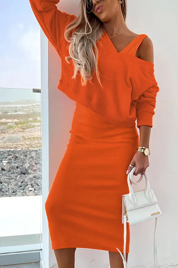 Sexy V-neck suspenders knitted dress sweater set