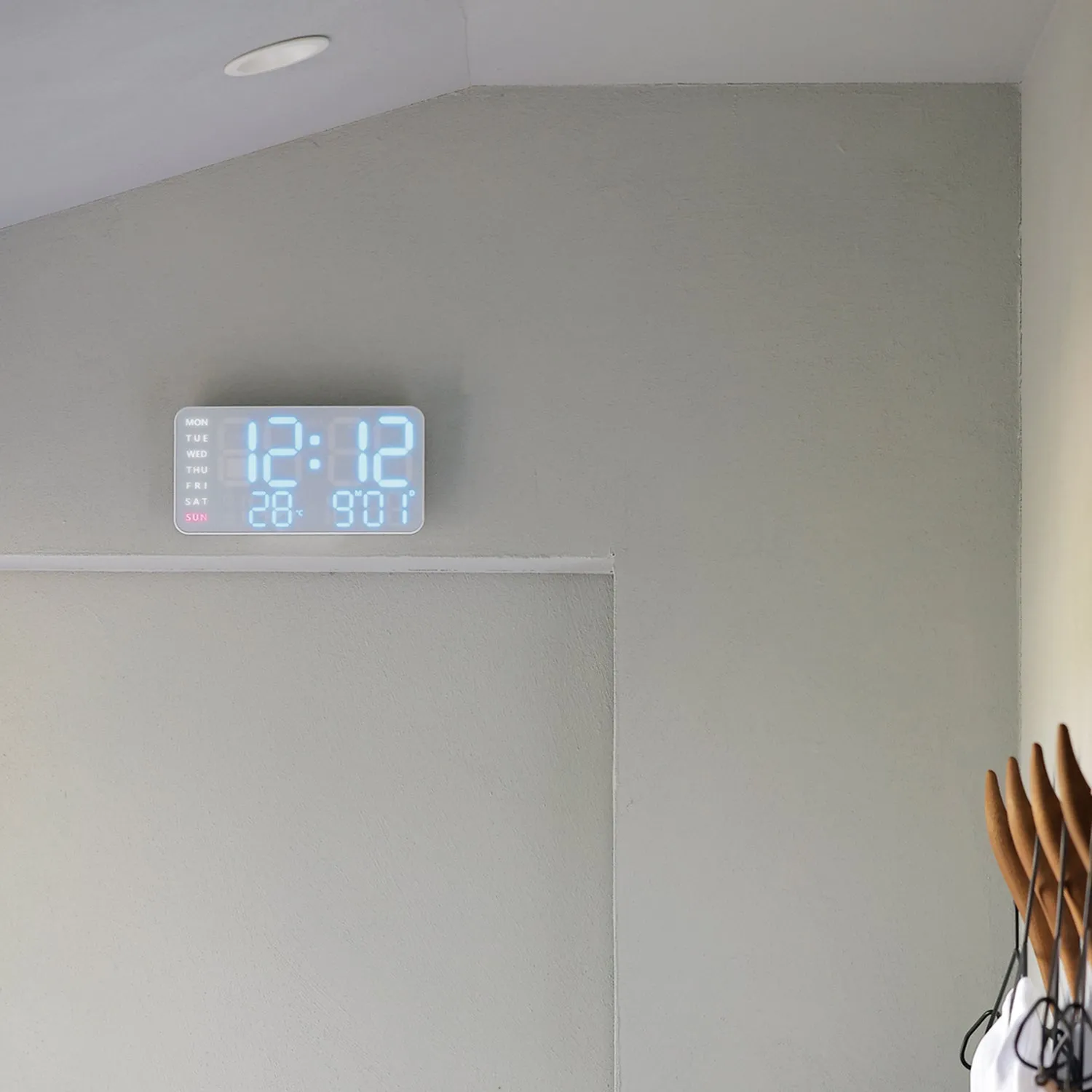 SLOWER | スロウワー　LED CLOCK Cielo