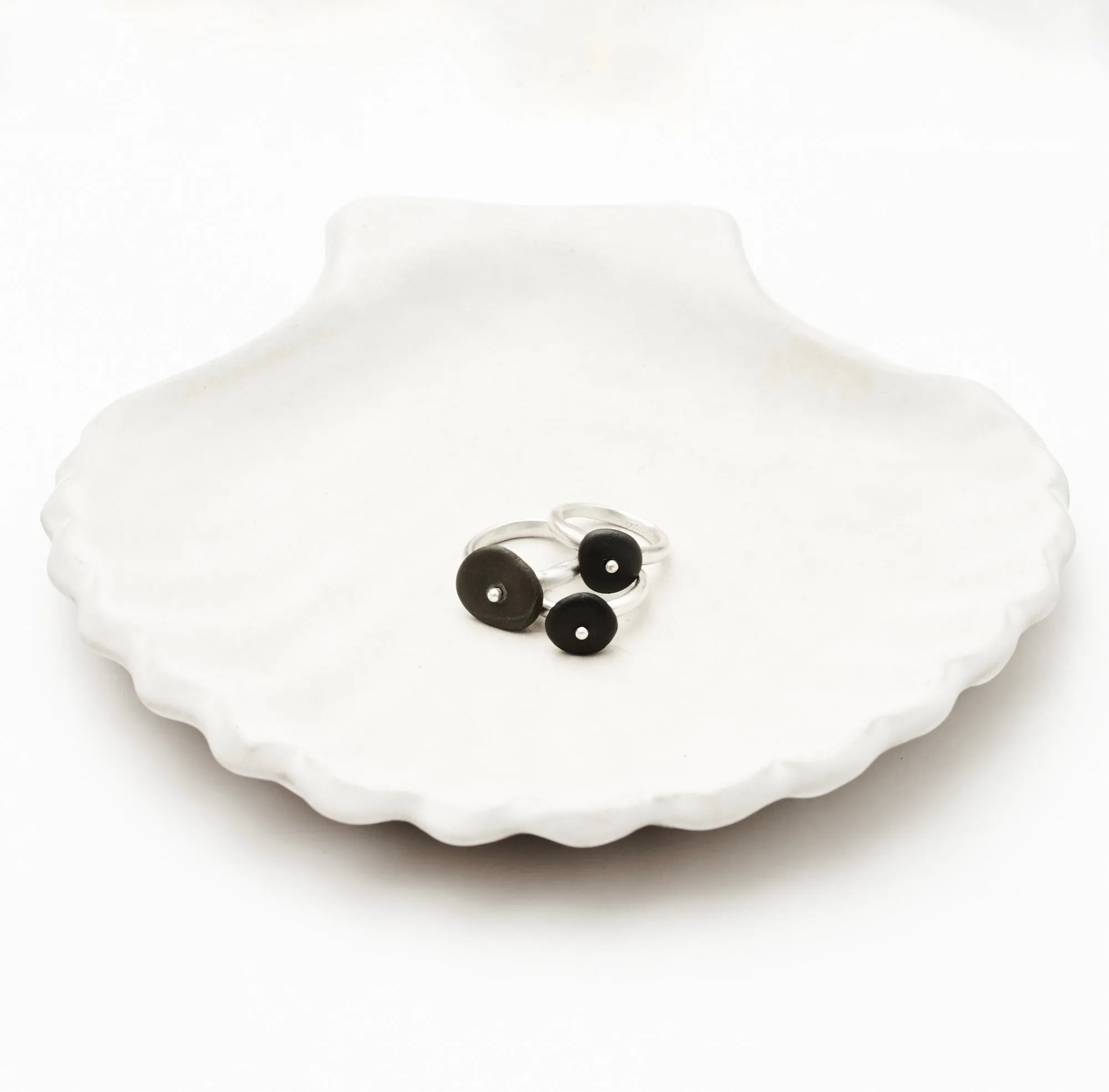 Spinner Beach Stone Ring, Medium #2