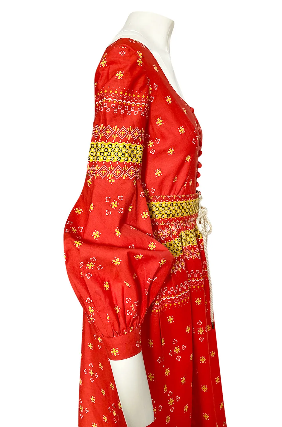 Spring 1971 Oscar de la Renta Red Printed Dress w Pouf Sleeves & Original Belt