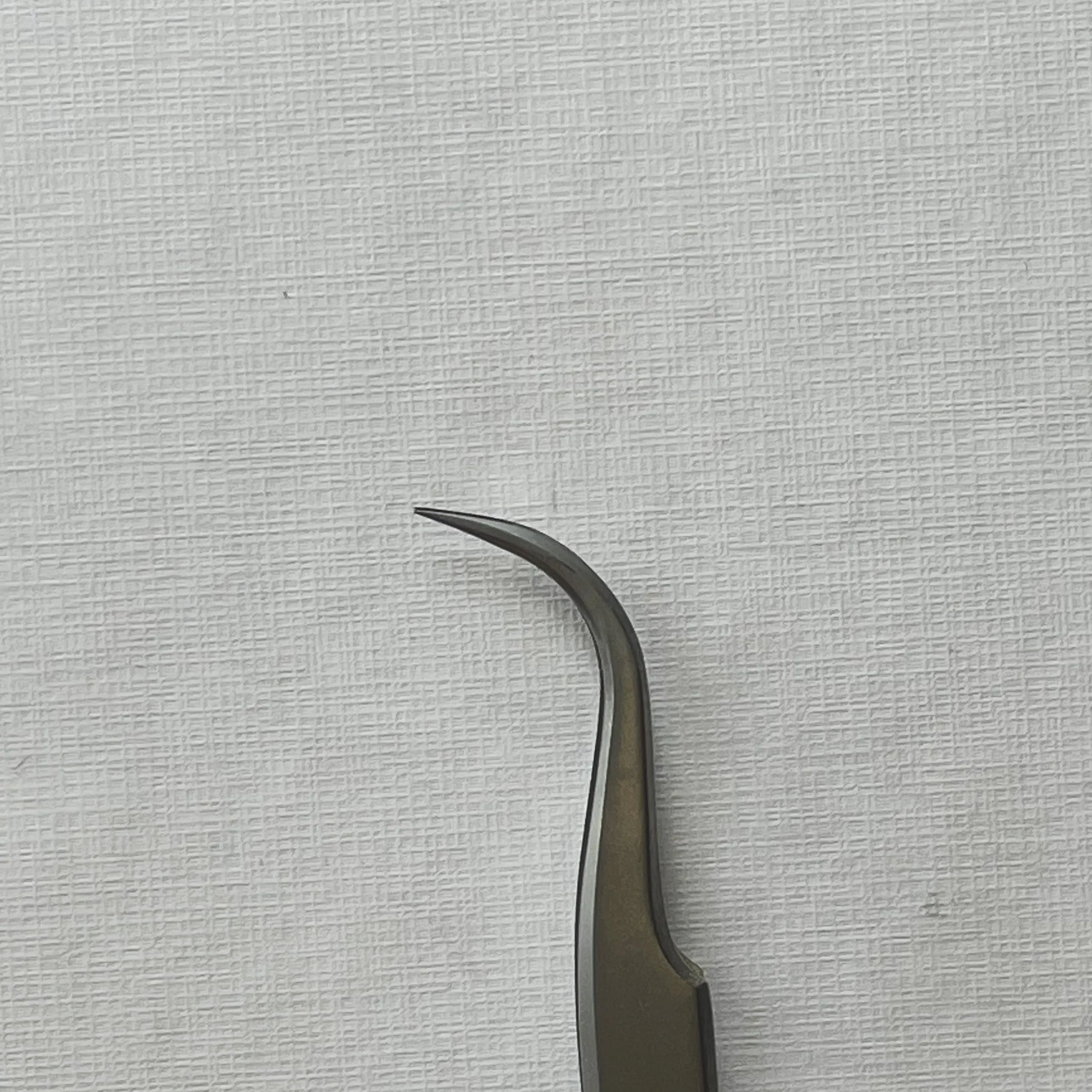 Tweezer TLA 102