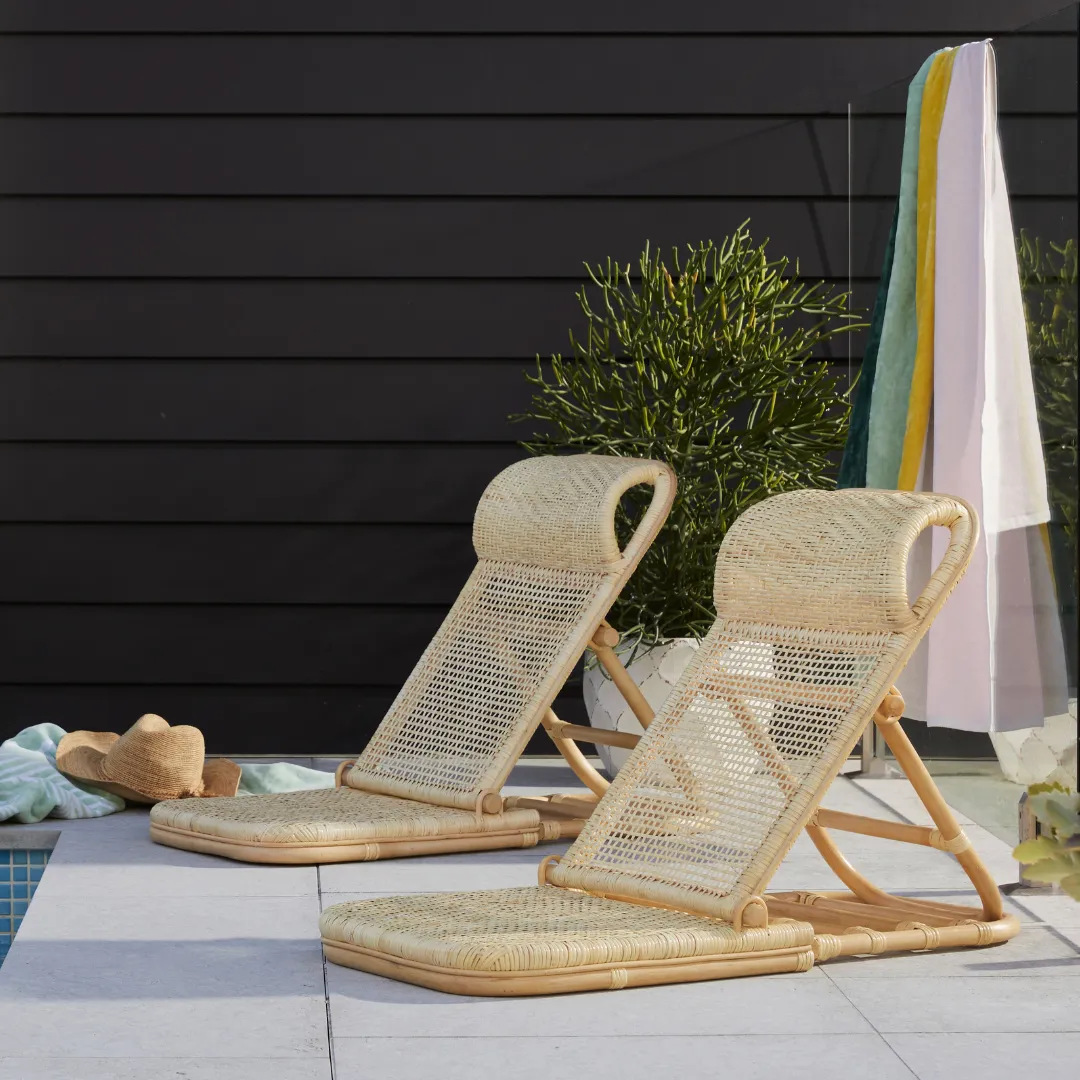 Urban Oasis Bahama Folding Beach Chair
