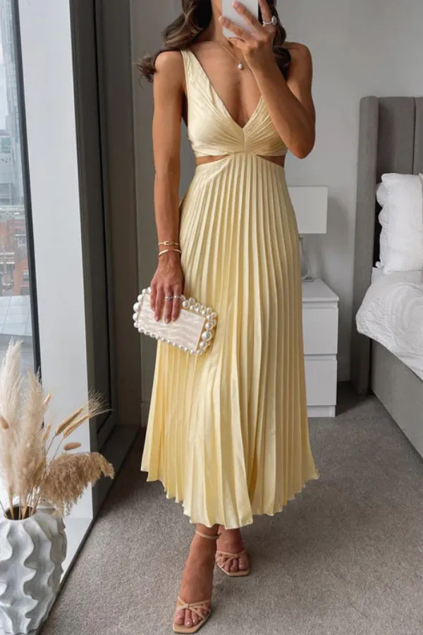 V Neck Cut Out Waist Sleeveless Pleated Maxi Dress