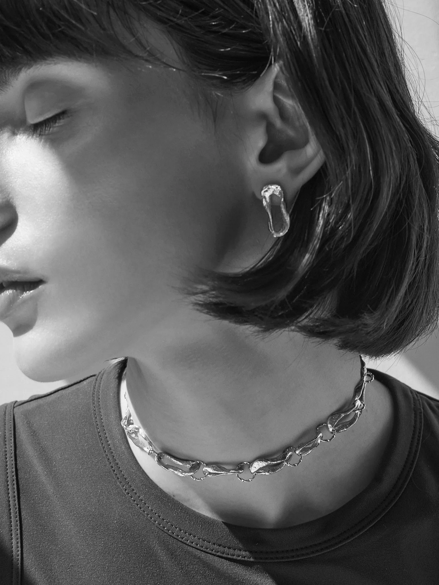 Vacation Chain Choker Necklace Silver