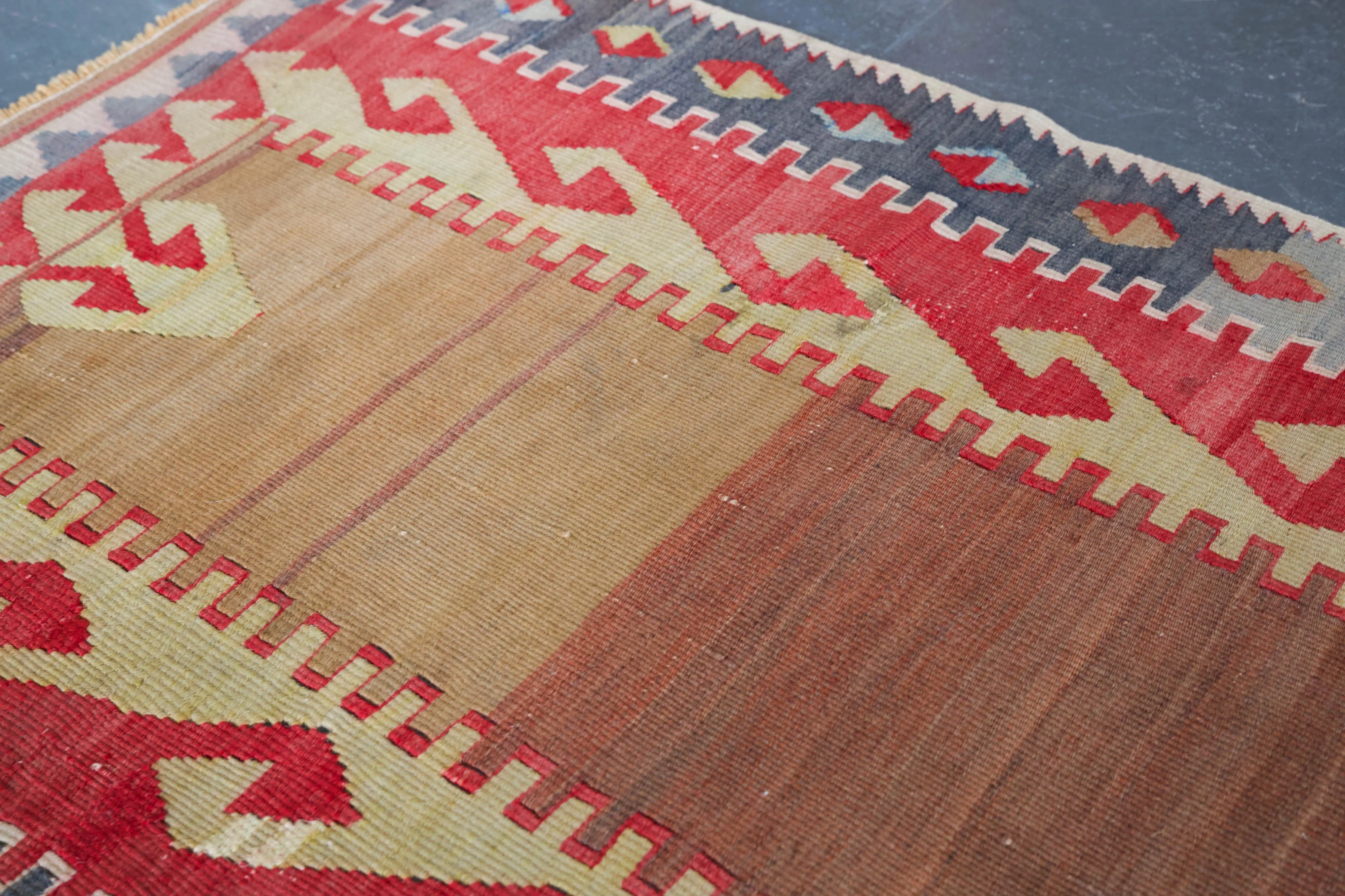 Vintage Mini Turkish Kilim Rug 2'2"x2'11"