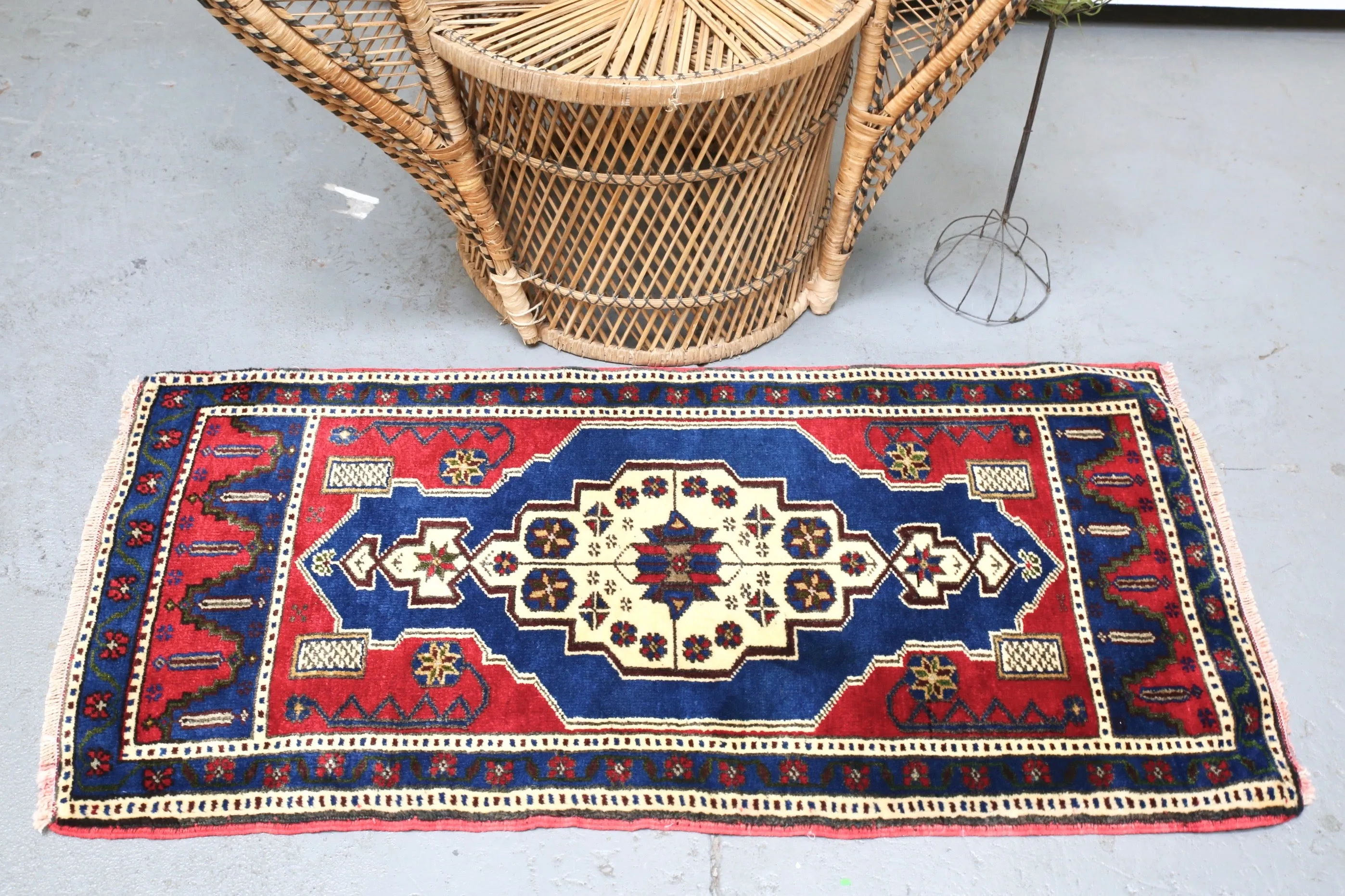 Vintage Mini Turkish Rug 2ftx4ft