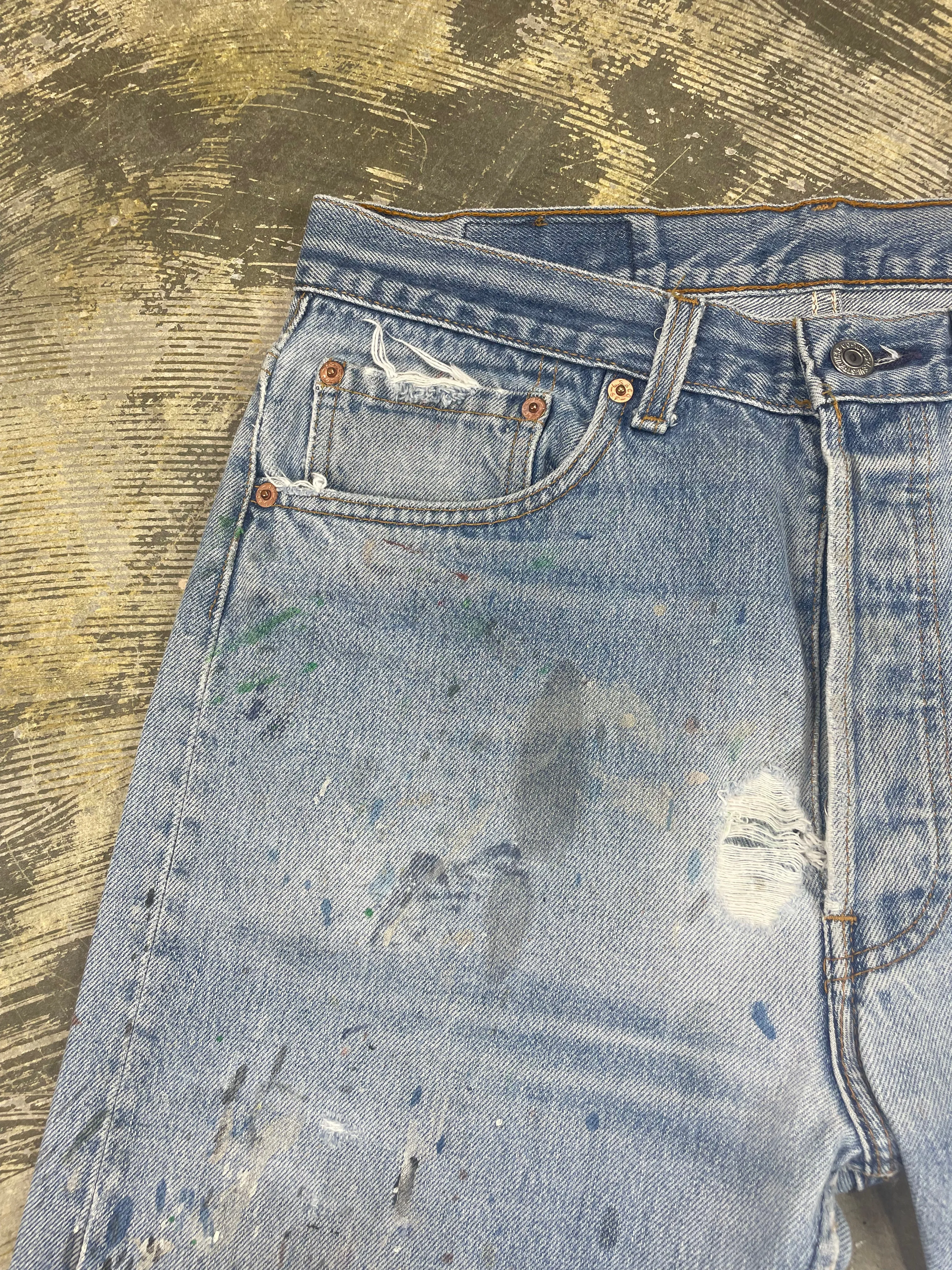 Vintage USA Made Levi 501xx Premium Wash & Paint Denim Jeans (JYJ-0319)