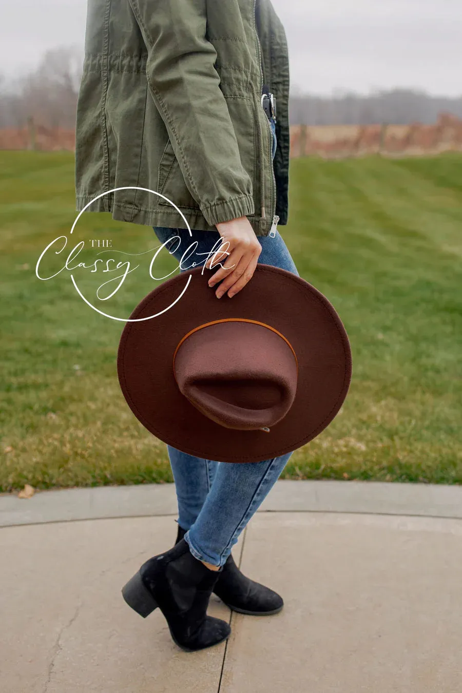 Wide Brim Hat w/ Belt - Mocha RTS