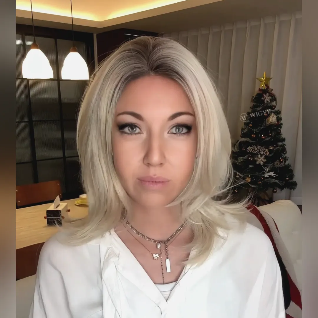 Wigyy Blonde Side Parting Elegant Wig for Daily Use