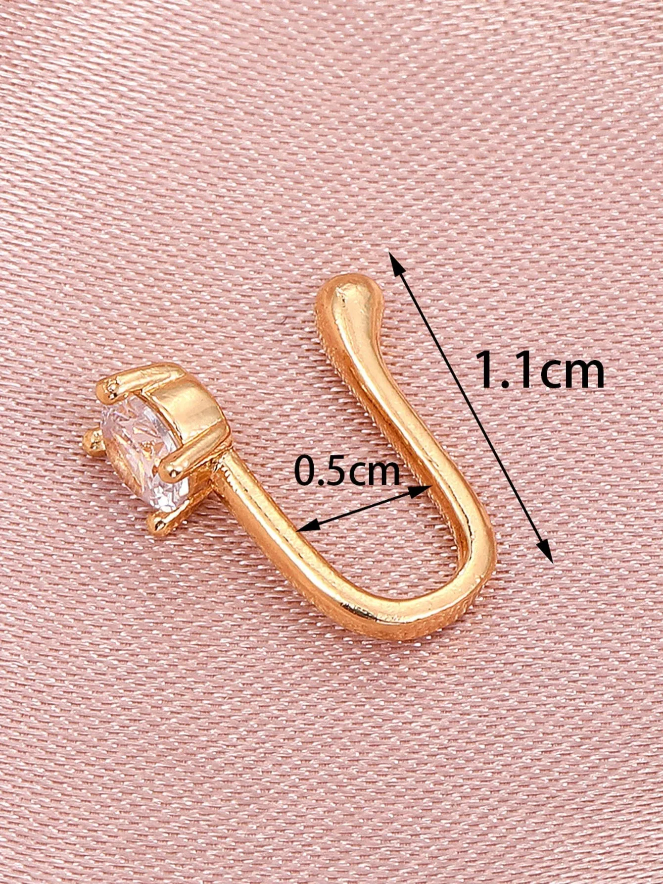 Zircon Inlaid Nose Cuff - Gold